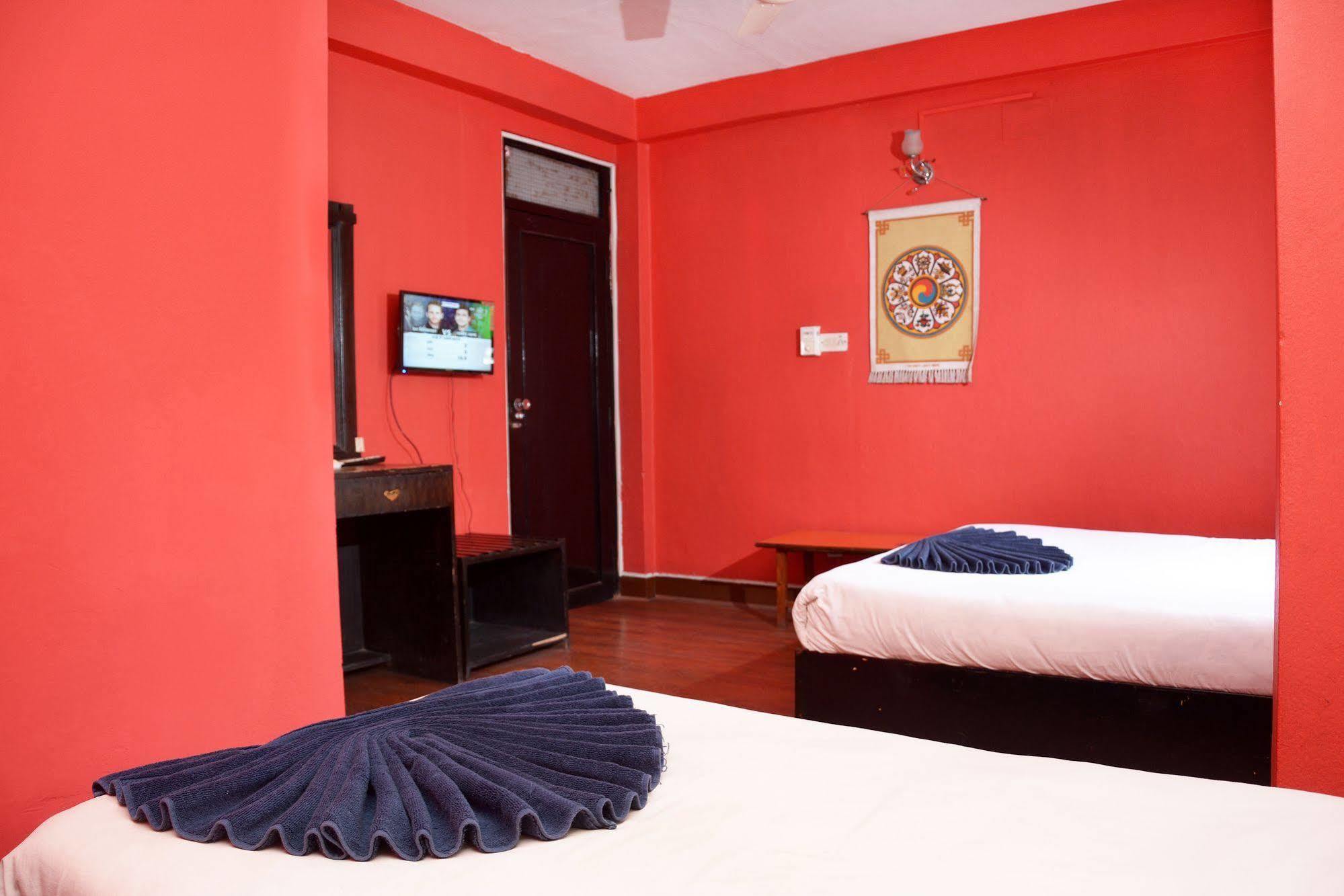 Hotel Silver Home Kathmandu Exterior photo